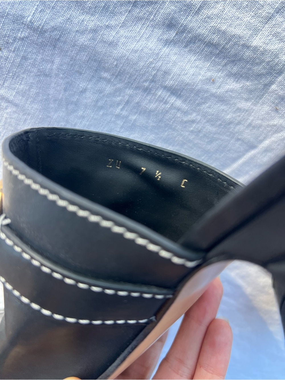 salvatore ferragamo phobos gancini mules - Picture 6 of 12